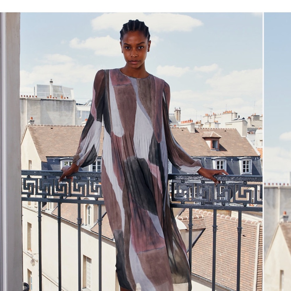 ISO of aritzia Elba dress